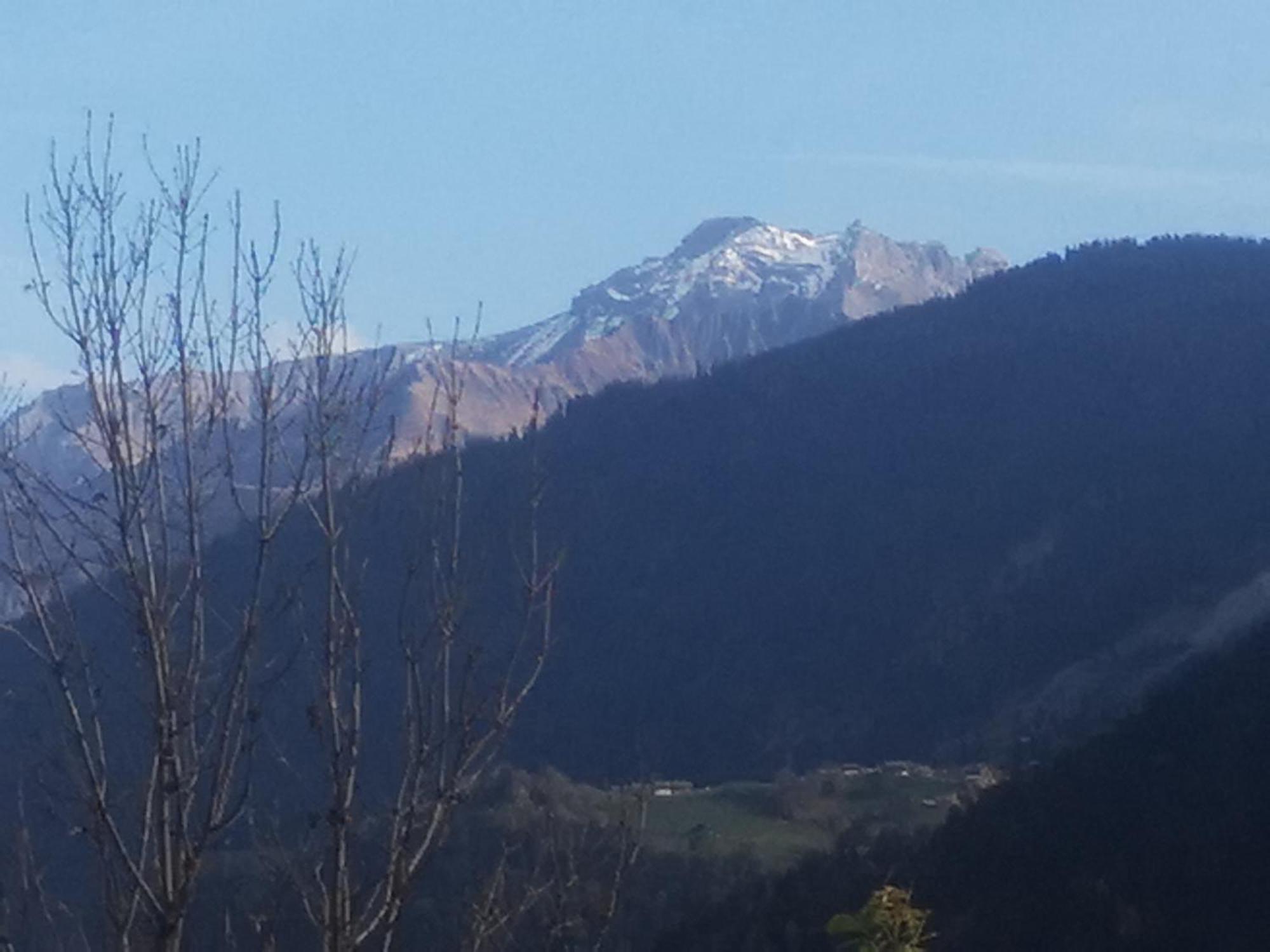 Savoie, Simple Mais Confortable Villard-sur-Doron Buitenkant foto