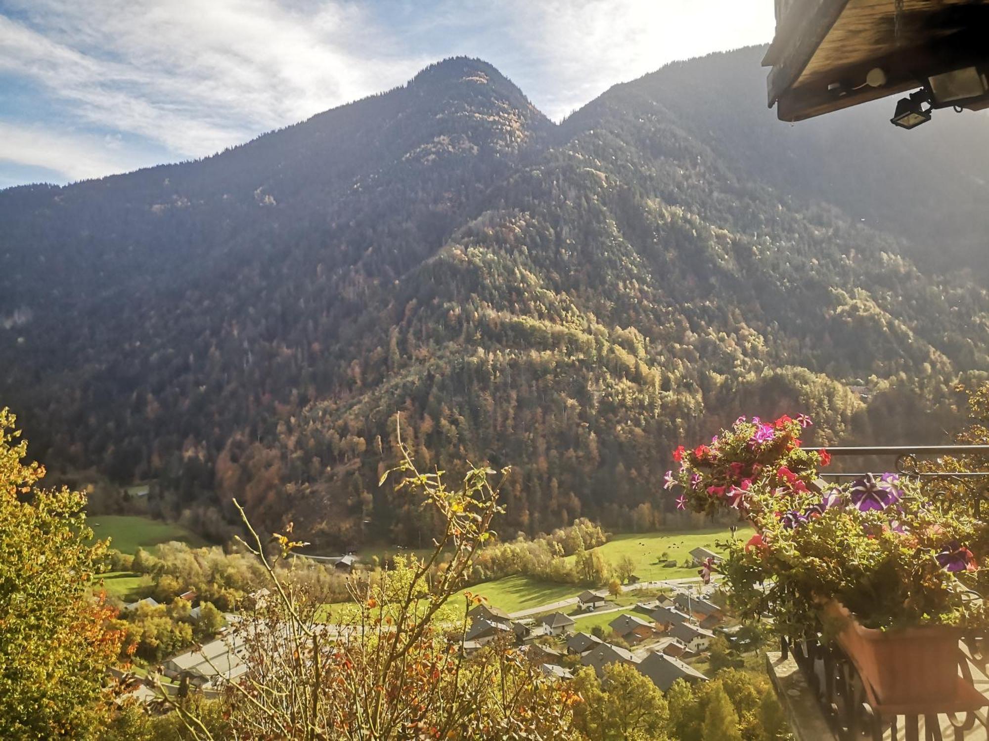 Savoie, Simple Mais Confortable Villard-sur-Doron Buitenkant foto